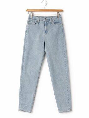 Levi’s High Waisted Mom Jeans 29x29 Light Wash 90s Vintage Straight Leg